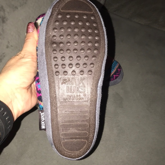 Muk Luks - Picture 3 of 4